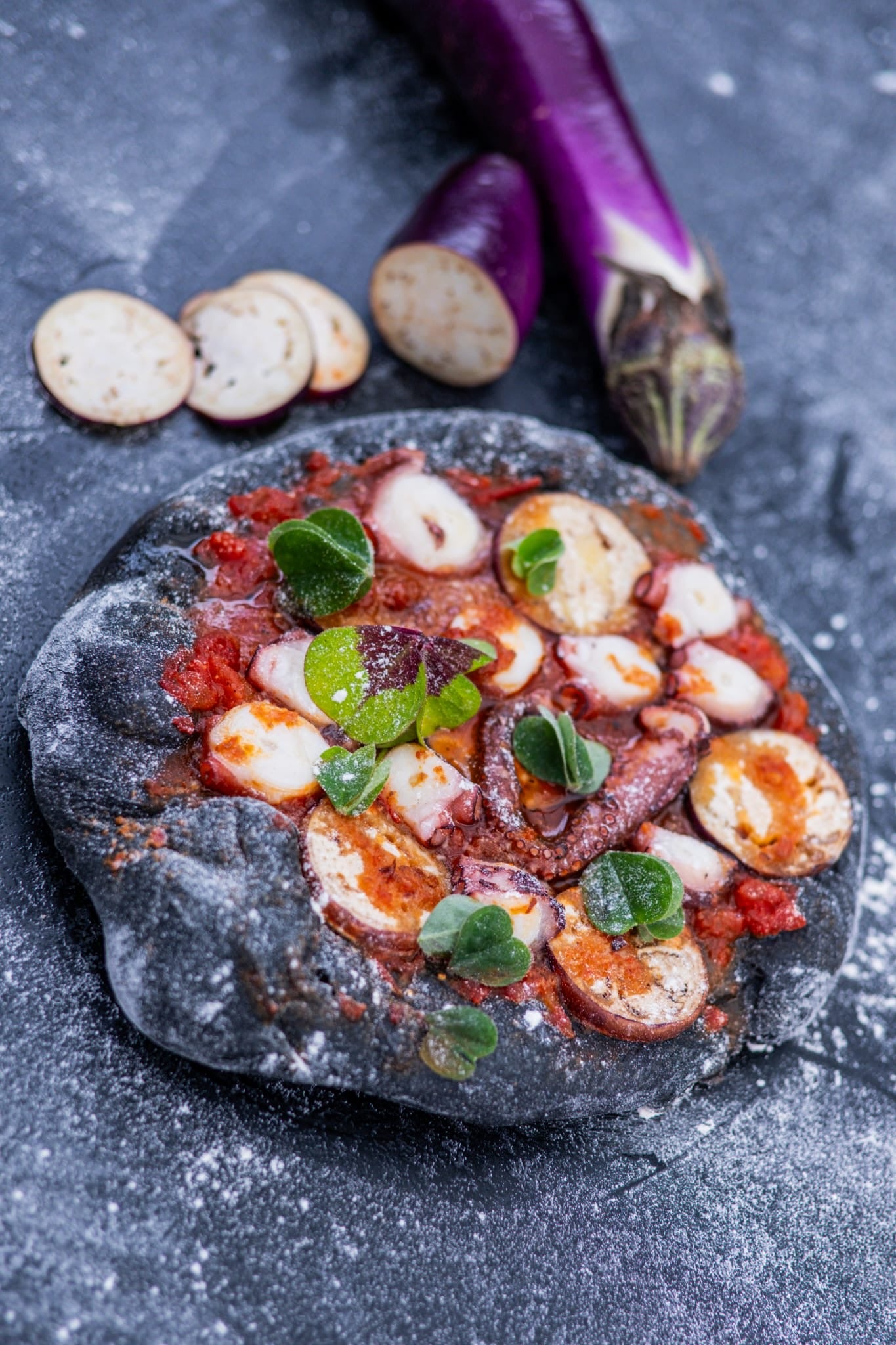 Dark Pizza mit Life Balance Sugo