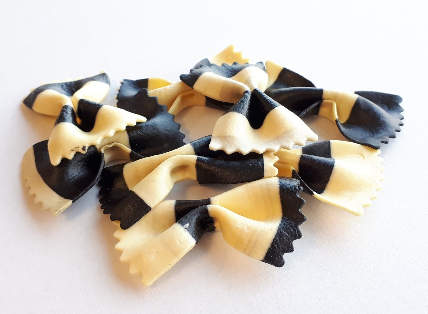 Farfalle Bianco Nero 250g